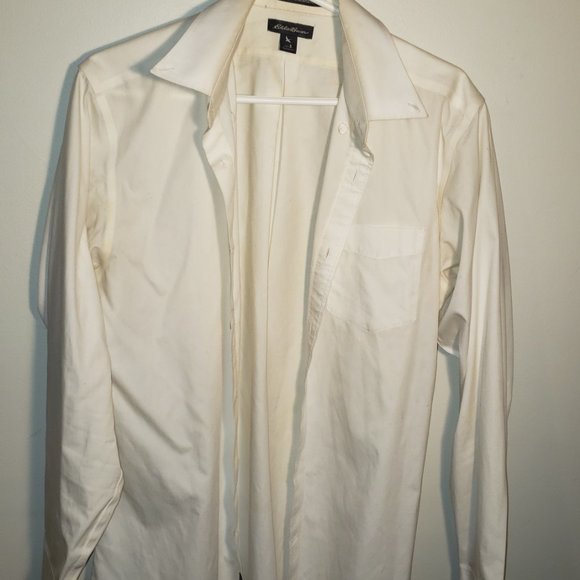 Stylish Slim Fit Men's Shirts - Vancouver - $10 - Picture 2 of 8